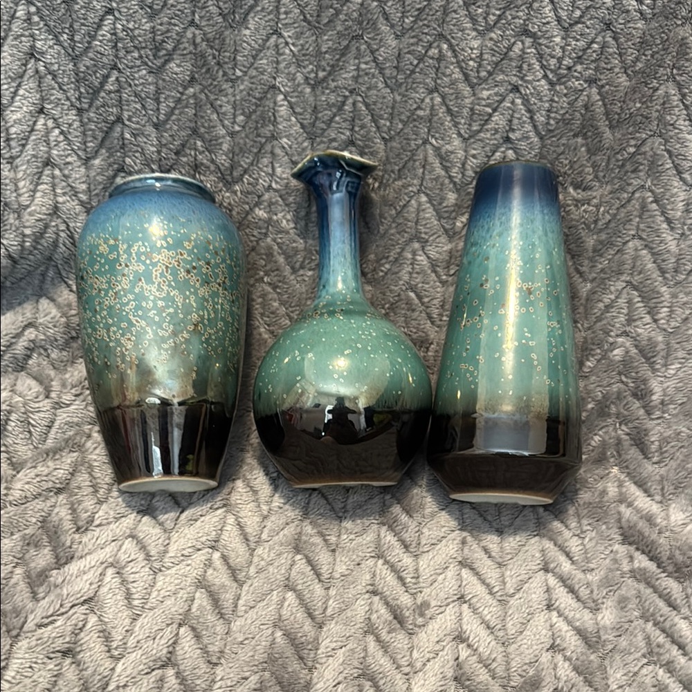 Elegant Blue Ceramic Vase Set